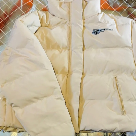 SHEIN Puffer Jacket Brand New / Manteau Beige Neuf - Picture 6 of 7